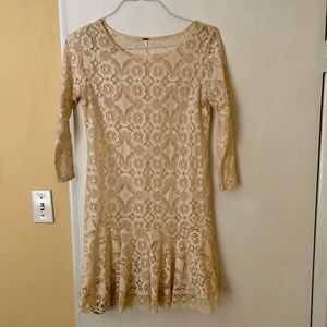 FREE PEOPLE lace dress - size 2 - EUC